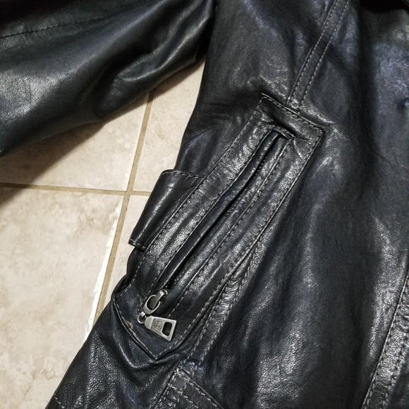 Black Danier Fitted Leather Jacket, Size XS - Picture 3 of 12